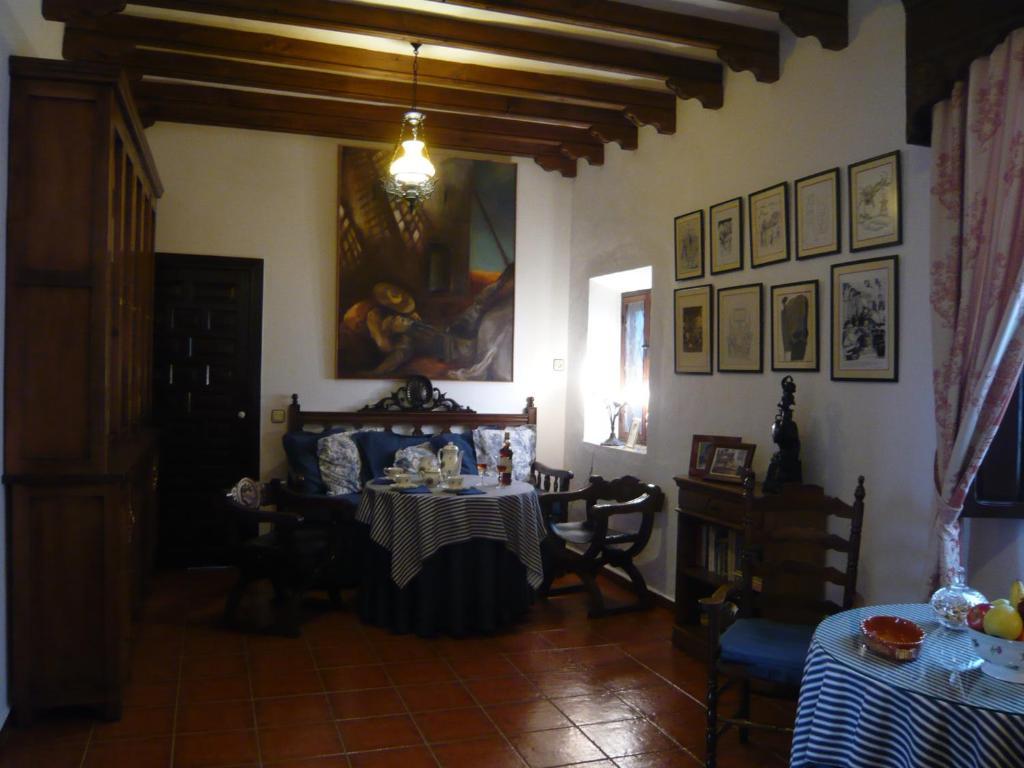 Penzion Hospederia Casa De La Torre El Toboso Exteriér fotografie